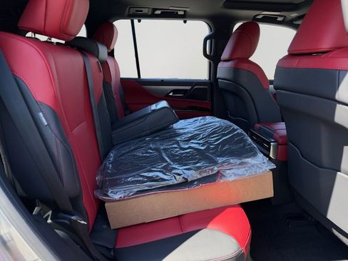 New 2026 Lexus LX 700h F Sport image 8