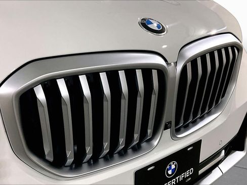 Used 2024 BMW X5 xDrive40i w/ Premium Package AWD/4WD image 31