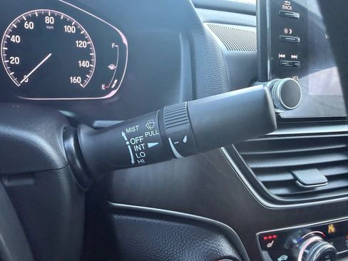 Used 2019 Honda Accord EX image 15
