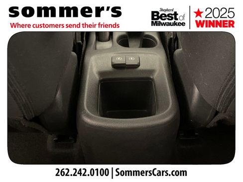 Used 2021 Nissan Kicks S image 22