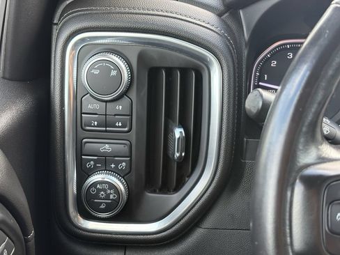 Used 2019 GMC Sierra 1500 SLE w/ SLE Value Package AWD/4WD image 23