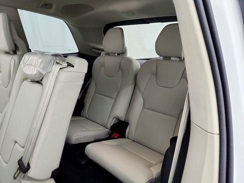 New 2026 Volvo XC90 T8 Ultra w/ Lounge Package image 29
