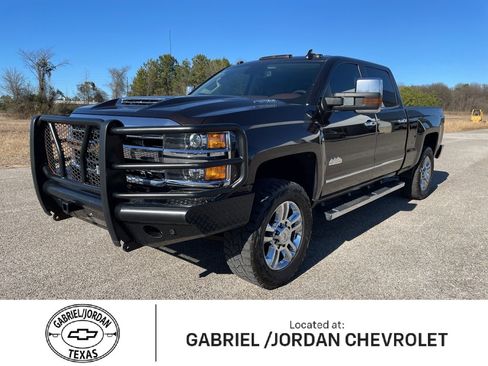 Used 2019 Chevrolet Silverado 2500 High Country w/ Duramax Plus Package image 1