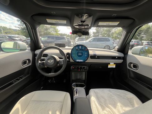 Used 2025 MINI Cooper S image 18