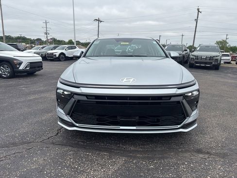 New 2026 Hyundai Sonata Blue FWD image 2