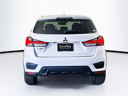Used 2025 Mitsubishi Outlander Sport ES AWD/4WD image 7
