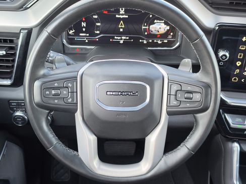 Used 2024 GMC Sierra 1500 Denali w/ Denali Reserve Package AWD/4WD image 15