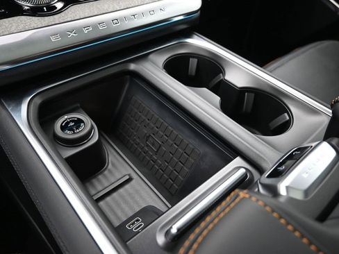 New 2025 Ford Expedition Tremor image 29