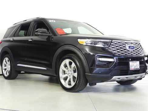 Used 2020 Ford Explorer Platinum w/ Premium Technology Package AWD/4WD image 4