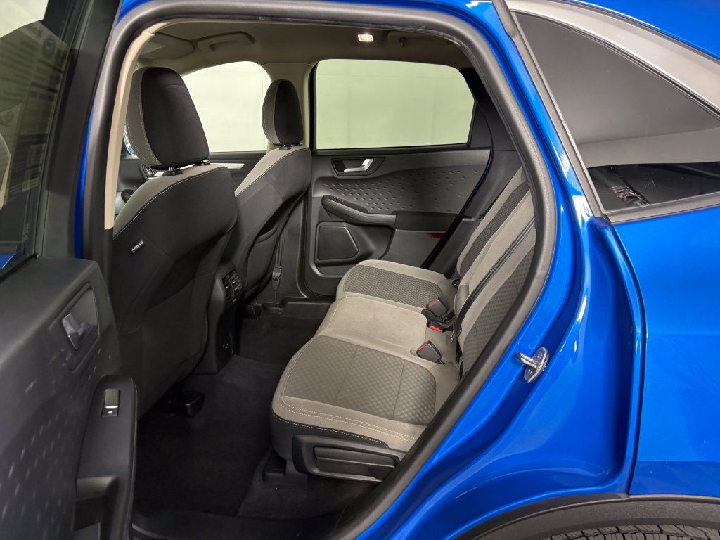 Certified 2020 Ford Escape SE AWD/4WD image 28