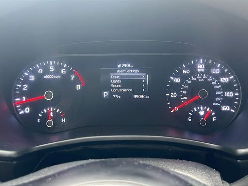 Used 2020 Kia Soul LX image 11