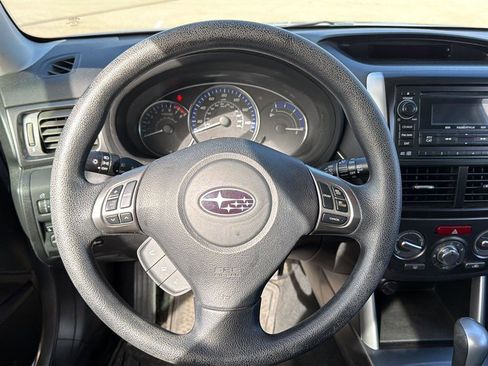 Used 2012 Subaru Forester 2.5X Premium w/ Popular Pkg 3 image 5