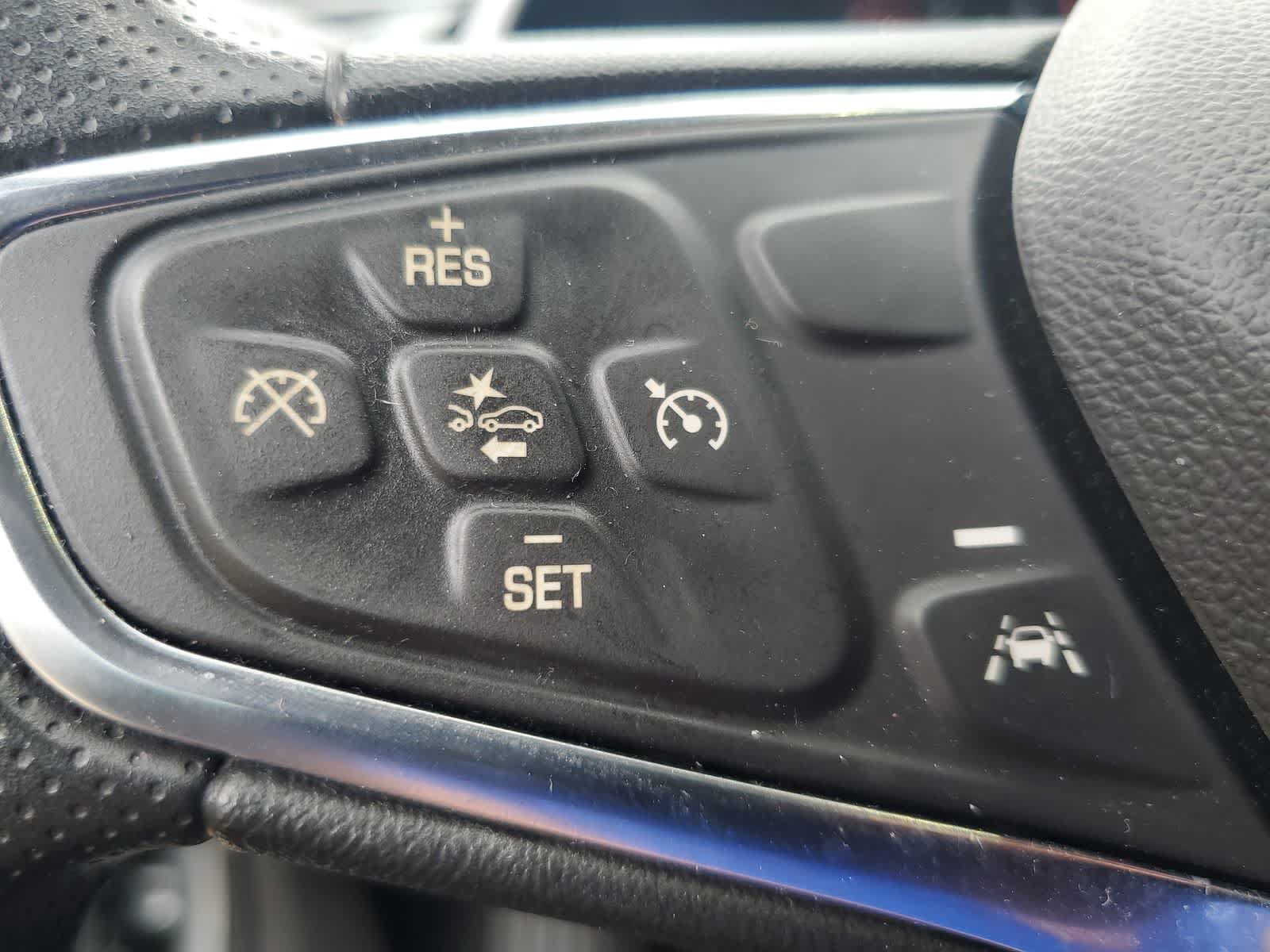 Used 2024 Chevrolet Malibu LT FWD image 18