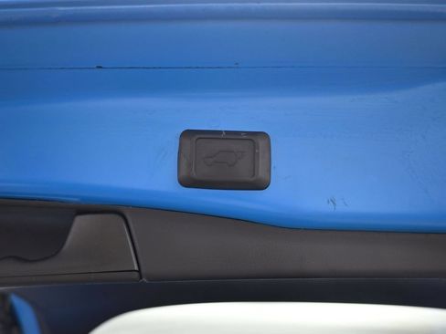 Used 2021 Toyota RAV4 XLE Premium AWD/4WD image 43