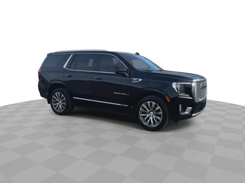 Used 2021 GMC Yukon Denali image 2