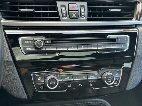 Used 2019 BMW X1 sDrive28i w/ M Sport Package FWD image 23