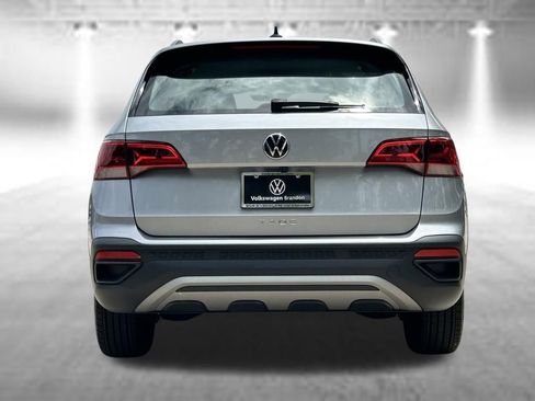 Used 2024 Volkswagen Taos S FWD image 4
