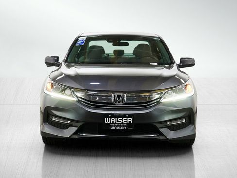 Used 2016 Honda Accord EX image 8