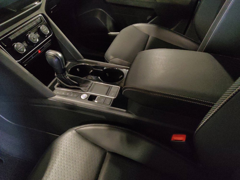 Used 2023 Volkswagen Atlas Cross Sport SE w/ Panoramic Sunroof Package FWD image 26