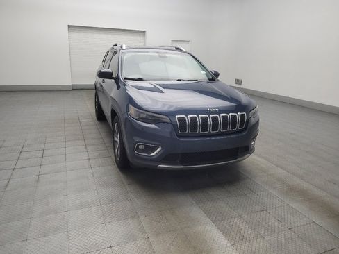 Used 2020 Jeep Cherokee Limited FWD image 13
