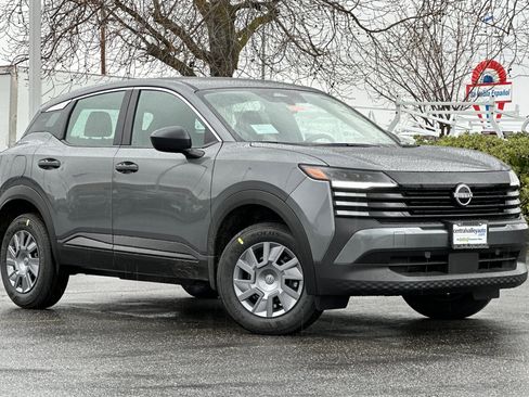 New 2026 Nissan Kicks S image 2