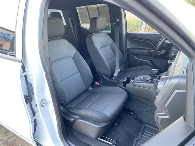 Used 2024 Chevrolet Colorado W/T RWD image 20