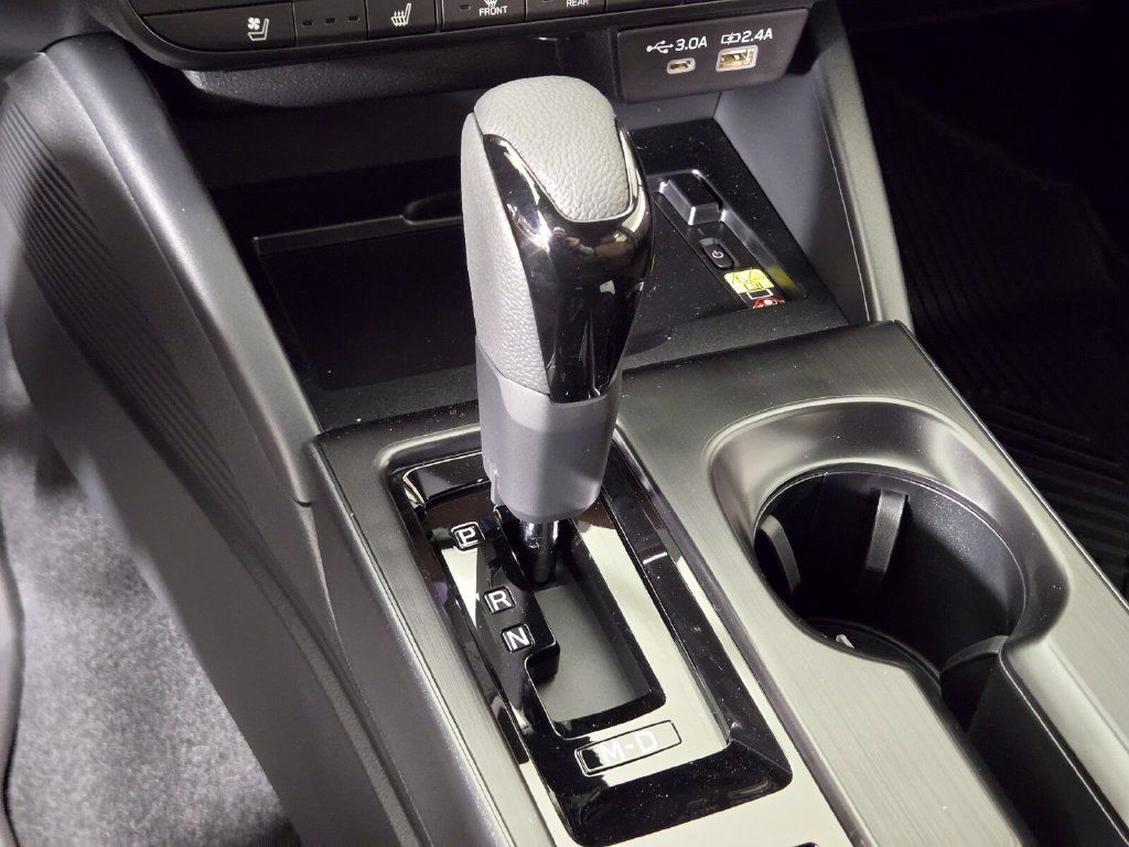 New 2026 Subaru Outback Touring AWD/4WD image 18