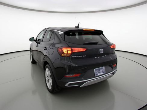 Used 2025 Buick Encore GX Preferred image 6