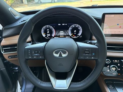 Certified 2025 INFINITI QX60 Autograph w/ Cargo Package image 13