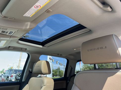 Used 2018 GMC Sierra 3500 Denali w/ Duramax Plus Package image 32