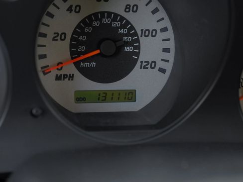 Used 2004 Nissan Xterra XE RWD image 23