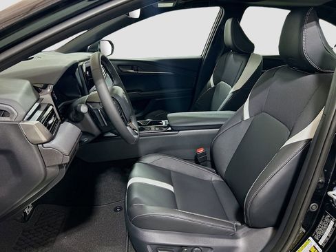 New 2026 Toyota Camry SE FWD image 17