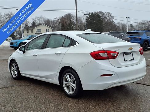 Used 2016 Chevrolet Cruze LT w/ Convenience Package image 8