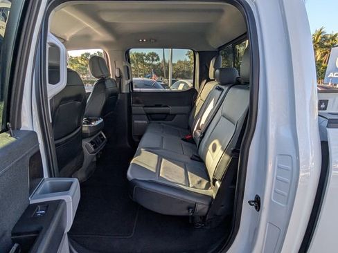 Used 2023 Ford F150 Lariat w/ Trailer Tow Package image 15