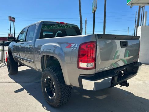 Used 2008 GMC Sierra 1500 SLE w/ All-Terrain Package image 2