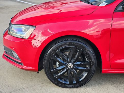 Used 2018 Volkswagen Jetta Sport FWD image 8