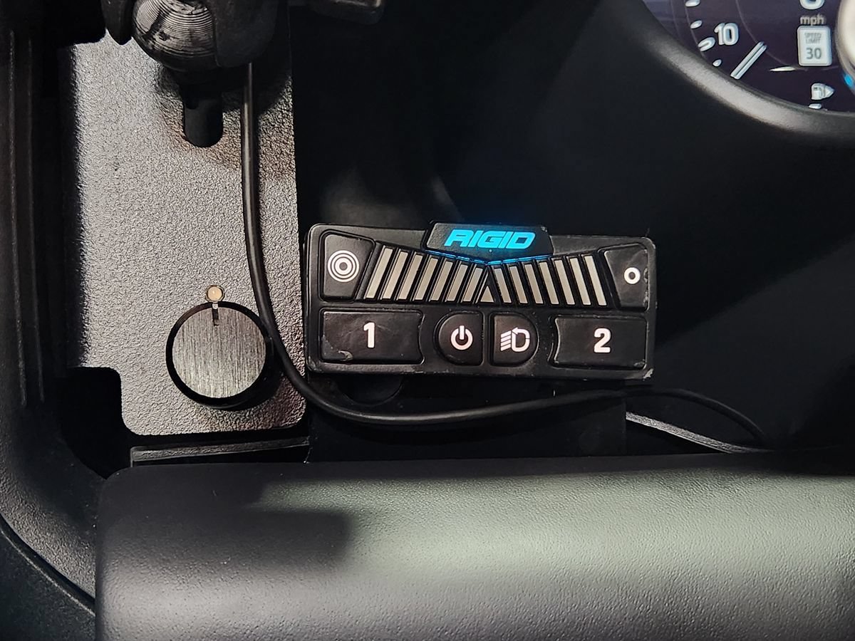 Used 2022 Land Rover Defender 110 V8 AWD/4WD image 61