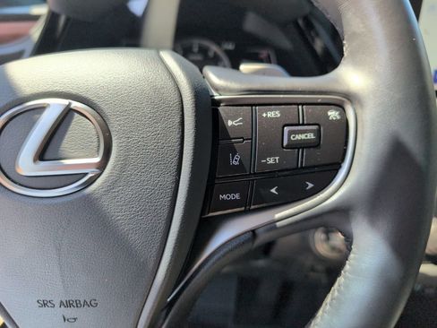 Certified 2025 Lexus ES 350 w/ Premium Package FWD image 12