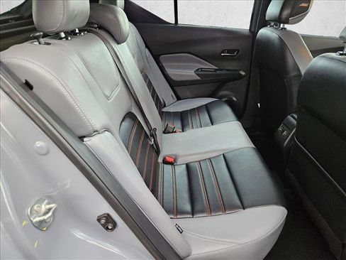 Used 2022 Nissan Kicks SR w/ Premium Package FWD image 15