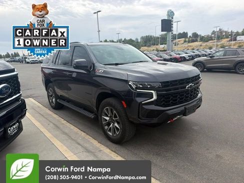 Used 2024 Chevrolet Tahoe Z71 w/ Luxury Package AWD/4WD image 4