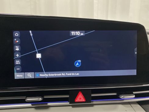 New 2025 Hyundai Elantra Limited image 10