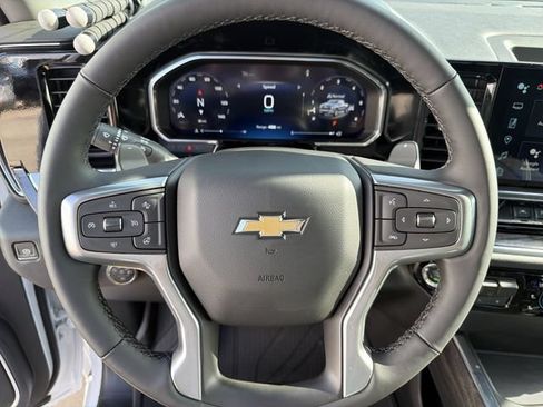 New 2026 Chevrolet Silverado 1500 LTZ w/ LTZ Premium Package AWD/4WD image 15
