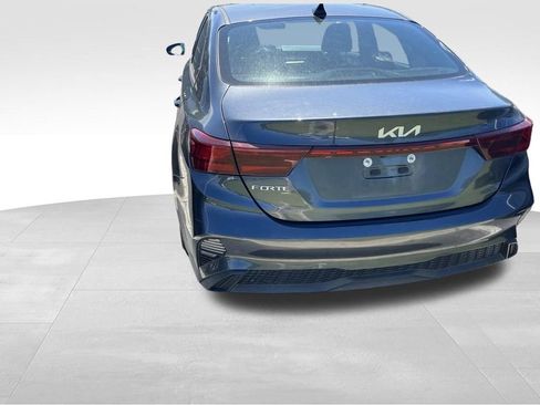Used 2023 Kia Forte LXS FWD image 17
