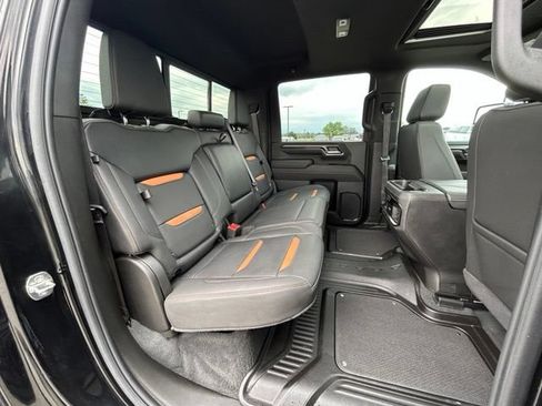 Used 2024 GMC Sierra 2500 AT4 w/ AT4 Premium Plus Package AWD/4WD image 50