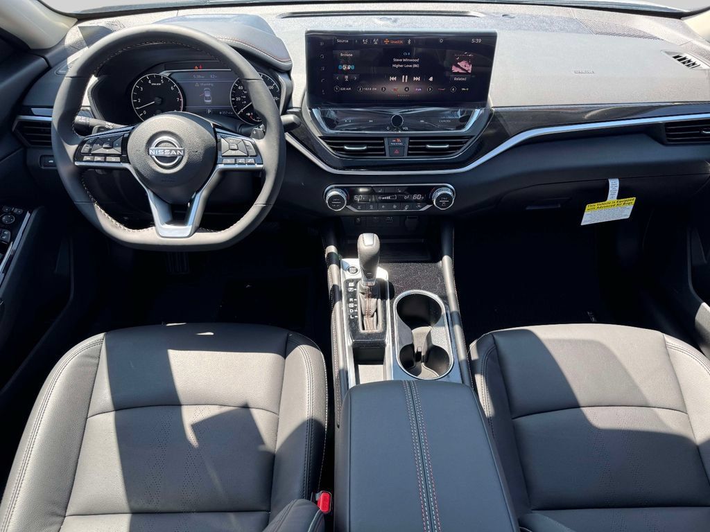 Certified 2025 Nissan Altima 2.5 SR w/ SR Premium Package FWD image 12