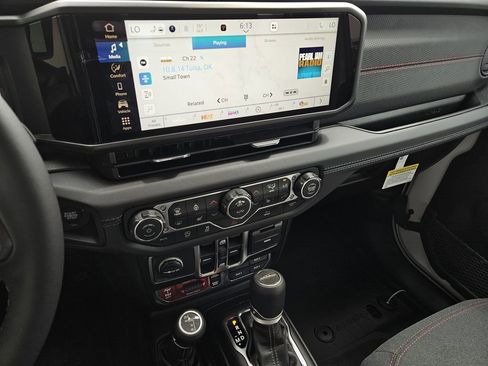 New 2026 Jeep Gladiator Rubicon image 17