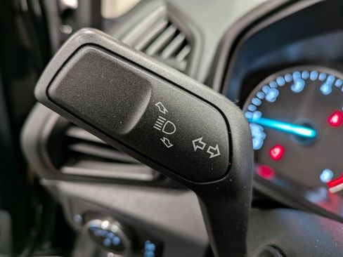 Used 2022 Ford EcoSport SE w/ SE Convenience Package image 17