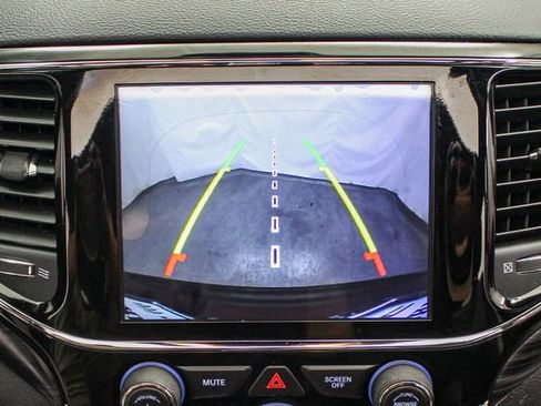 Used 2019 Jeep Grand Cherokee Altitude AWD/4WD image 27