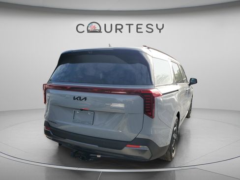New 2026 Kia Carnival SX Prestige FWD image 3