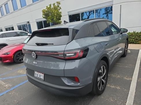 Used 2025 Volkswagen ID.4 Pro image 2